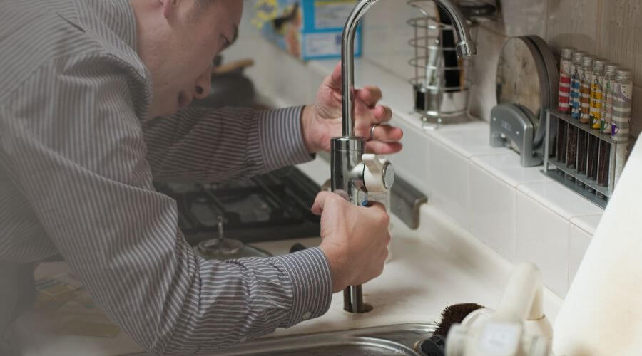 Professional Tankless Water Heater Installation in Meeker, OK